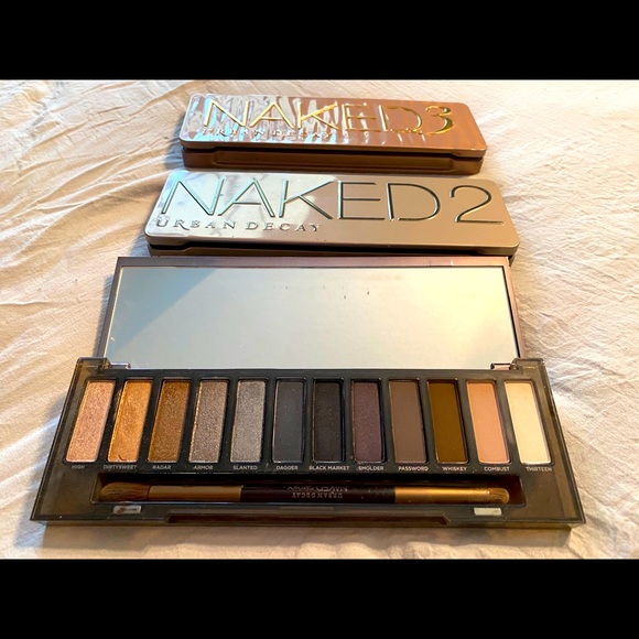 3 Urban Decay Naked eyeshadow palettes.